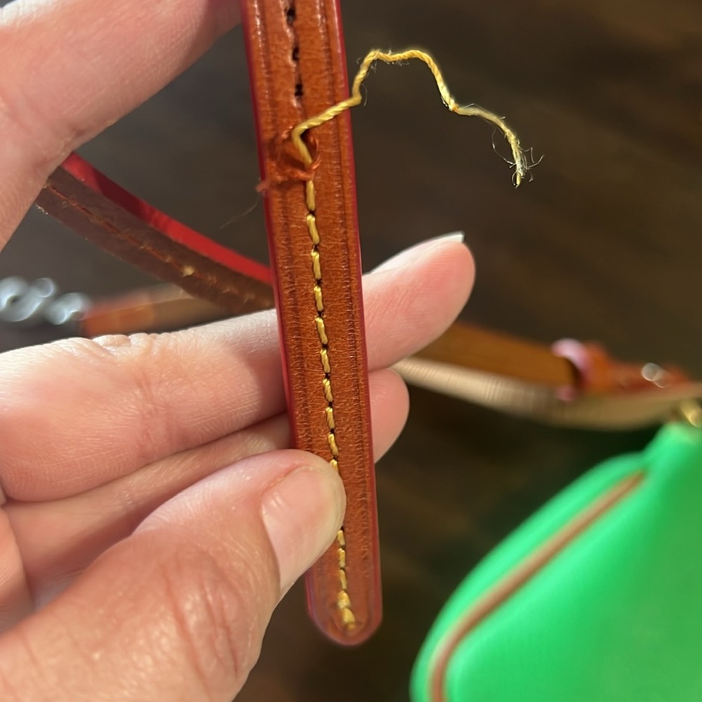 Dooney and Bourke leather pouchette - Picture 5 of 5